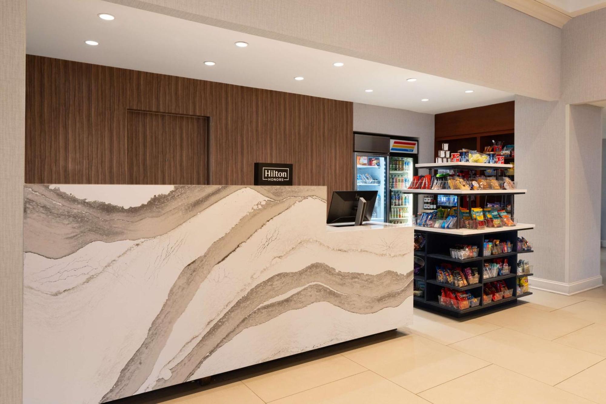 Doubletree By Hilton Baltimore North Пайксвил Екстериор снимка